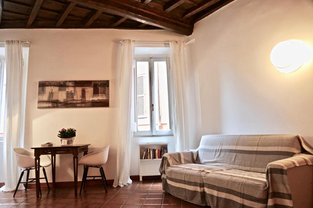 San Michele Apartment Rome Bagian luar foto